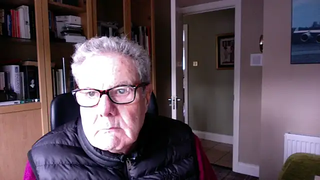 Oldpistolpete online show from 11-30-25, 02:43