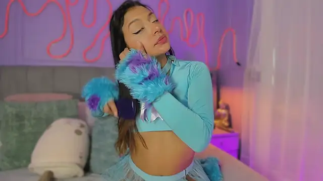 Sofly s online show from 10-17-25, 11:57