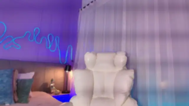 Sofly s online show from 05-06-26, 11:48