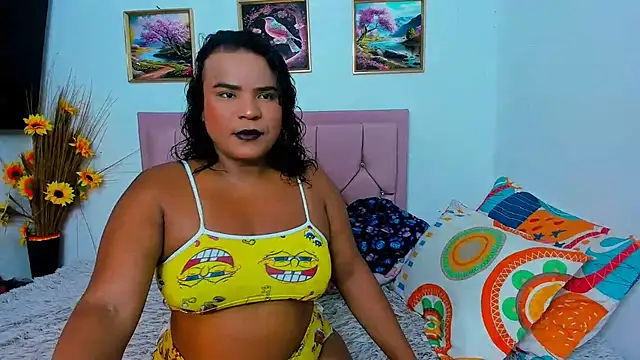 Snapshot of luciana_osorno chatting on 05-12-26, 07:38 luciana osorno online show from 05-12-26, 07:38