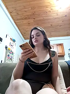 Emmacut online show from 10-09-25, 01:09