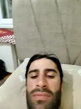 Snapshot of _ExelancE_ chatting on 10-18-25, 10:43 ExelancE online show from 10-18-25, 10:43