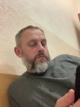 GHsveter online show from 05-11-26, 04:26