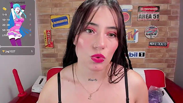 miss sharlotte18 online show from 01-02-25, 06:01