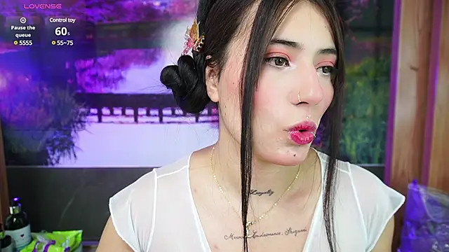 miss sharlotte18 online show from 01-31-25, 01:23