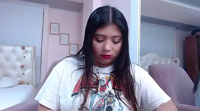 annylouis online show from 12-10-24, 01:43