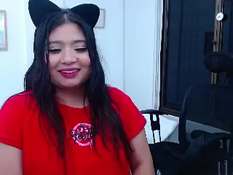 annylouis online show from 12-19-24, 05:29