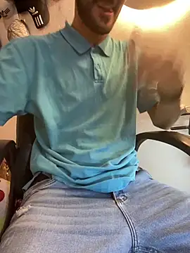 Snapshot of Cabetothepro chatting on 02-17-26, 03:03 Cabetothepro online show from 02-17-26, 03:03