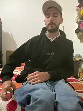 Snapshot of Cabetothepro chatting on 02-21-26, 04:57 Cabetothepro online show from 02-21-26, 04:57