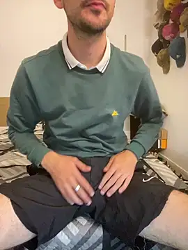 Snapshot of Cabetothepro chatting on 03-04-26, 03:12 Cabetothepro online show from 03-04-26, 03:12