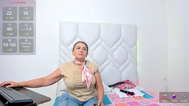 Mature Hard online show from 09-29-25, 09:41