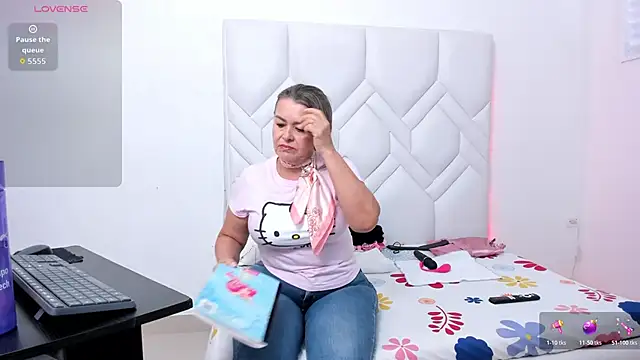 Mature Hard online show from 10-18-25, 09:04