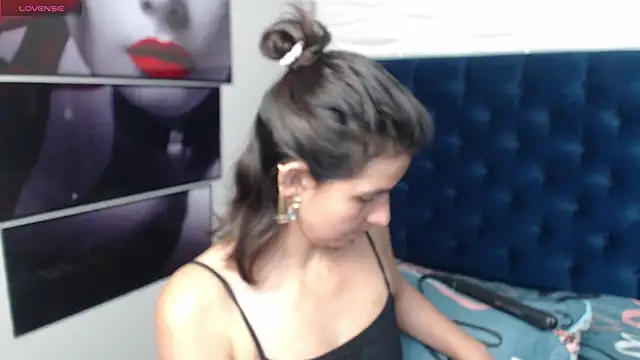Eva-Williams online show from 01-23-25, 06:14