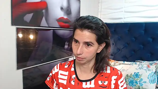 Eva-Williams online show from 02-14-25, 03:33