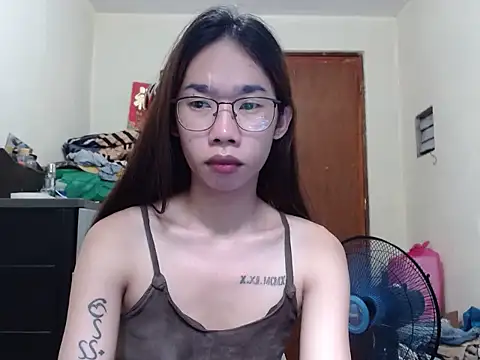 Snapshot of AsianFuckBuddies chatting on 10-25-25, 05:26 AsianFuckBuddies online show from 10-25-25, 05:26