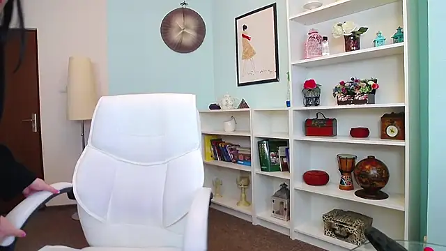 Snapshot of AllanaJoy chatting on 02-26-25, 11:52 AllanaJoy online show from 02-26-25, 11:52