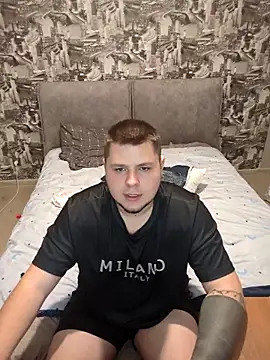 Snapshot of Volshebnik130_ chatting on 10-29-25, 10:55 Volshebnik130 online show from 10-29-25, 10:55