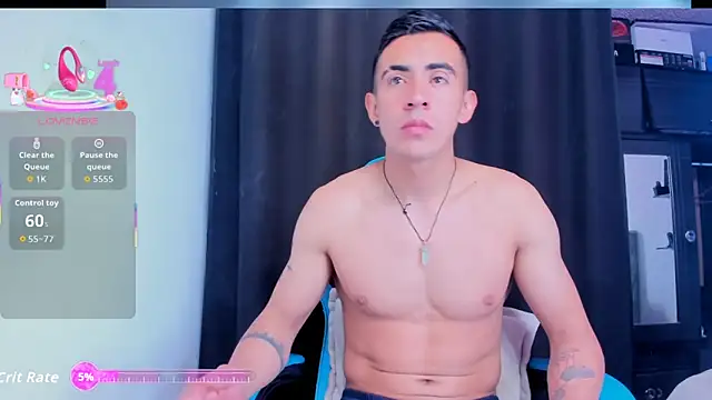 Snapshot of Andy_naughty1 chatting on 09-25-25, 02:04 Andy naughty1 online show from 09-25-25, 02:04