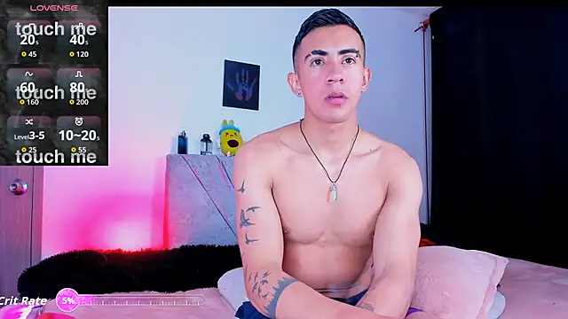 Snapshot of Andy_naughty1 chatting on 10-28-25, 12:36 Andy naughty1 online show from 10-28-25, 12:36