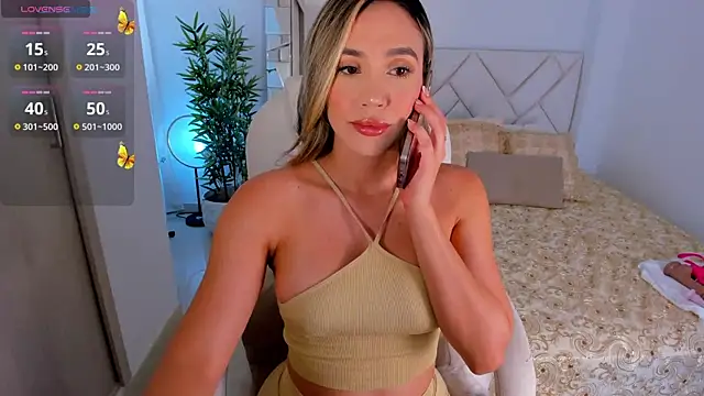 NiaBennet  online show from 02-05-25, 08:04