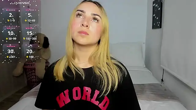 sophi mooreno online show from 03-21-25, 05:00