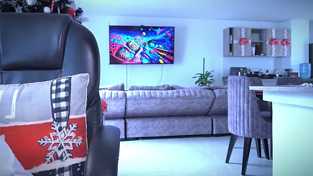 Snapshot of Frank_Farrell chatting on 01-07-26, 07:49 Frank Farrell online show from 01-07-26, 07:49