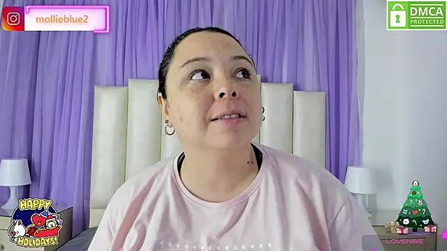 mollieblue69 online show from 12-24-24, 12:11