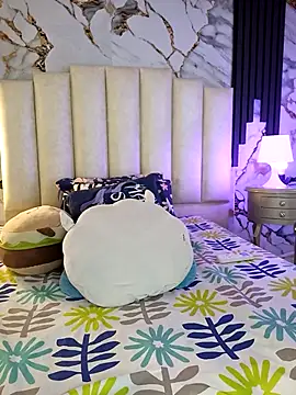 Snapshot of mollieblue69 chatting on 02-15-26, 01:20 mollieblue69 online show from 02-15-26, 01:20