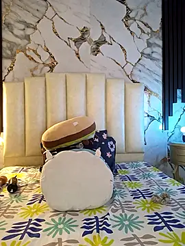 Snapshot of mollieblue69 chatting on 02-26-26, 01:10 mollieblue69 online show from 02-26-26, 01:10