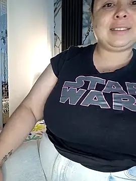 Snapshot of mollieblue69 chatting on 03-13-26, 01:07 mollieblue69 online show from 03-13-26, 01:07