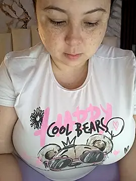 mollieblue69 online show from 05-02-26, 12:43