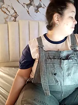 mollieblue69 online show from 05-08-26, 12:54