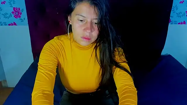 Snapshot of sandyquinnxx chatting on 10-28-25, 01:03 sandyquinnxx online show from 10-28-25, 01:03