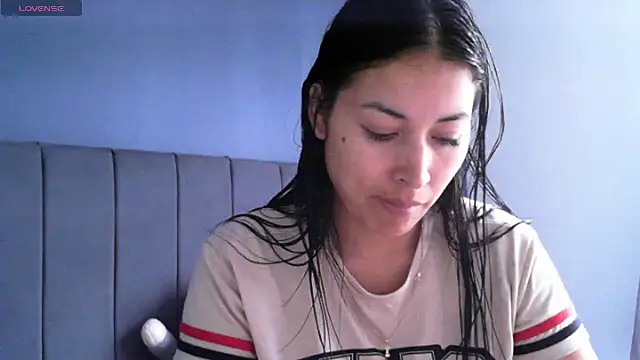 Sweet-Angie online show from 05-11-26, 04:04