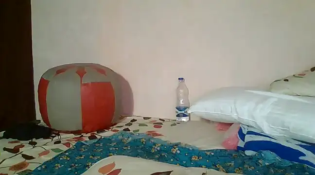 Snapshot of tharu_sweet chatting on 01-20-25, 02:14 tharu sweet online show from 01-20-25, 02:14