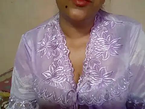 Snapshot of tharu_sweet chatting on 02-18-25, 08:36 tharu sweet online show from 02-18-25, 08:36