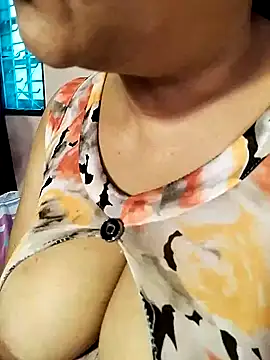 Snapshot of tharu_sweet chatting on 02-26-25, 05:53 tharu sweet online show from 02-26-25, 05:53