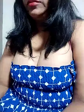 Snapshot of tharu_sweet chatting on 02-18-26, 04:36 tharu sweet online show from 02-18-26, 04:36