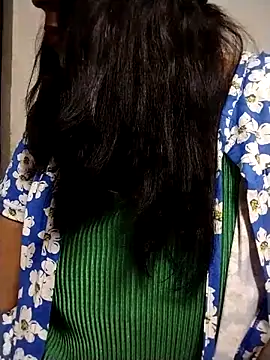 Snapshot of tharu_sweet chatting on 03-01-26, 05:26 tharu sweet online show from 03-01-26, 05:26