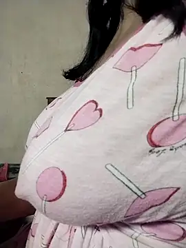 Snapshot of tharu_sweet chatting on 05-01-26, 05:34 tharu sweet online show from 05-01-26, 05:34