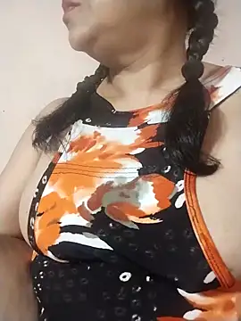 Snapshot of tharu_sweet chatting on 05-05-26, 06:05 tharu sweet online show from 05-05-26, 06:05