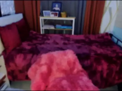 Snapshot of Laura_yourhottestbabe123 chatting on 03-08-25, 12:55 Laura yourhottestbabe123 online show from 03-08-25, 12:55