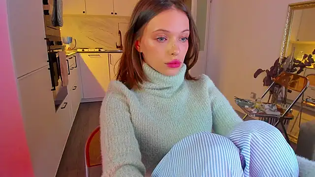 Snapshot of Kossie_ chatting on 02-07-25, 05:40 Kossie  online show from 02-07-25, 05:40