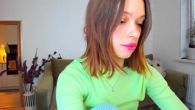 Snapshot of Kossie_ chatting on 03-02-25, 02:54 Kossie  online show from 03-02-25, 02:54