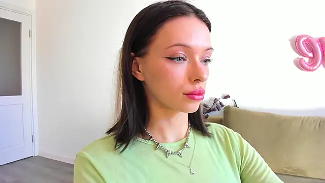 Snapshot of Kossie_ chatting on 03-22-25, 09:24 Kossie  online show from 03-22-25, 09:24