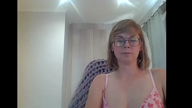 SavannaGirly online show from 01-26-25, 07:10