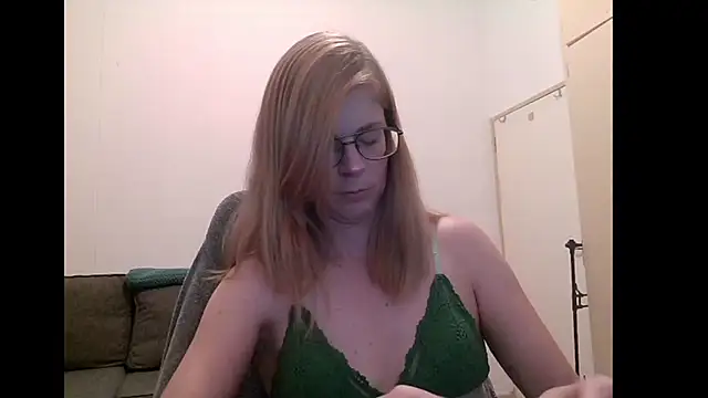 SavannaGirly online show from 09-18-25, 05:59