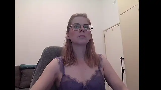 SavannaGirly online show from 09-19-25, 07:43