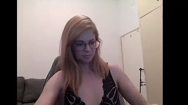 SavannaGirly online show from 09-24-25, 06:50