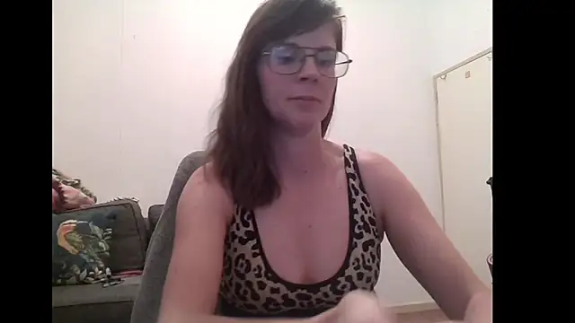 Snapshot of SavannaGirly chatting on 02-17-26, 10:56 SavannaGirly online show from 02-17-26, 10:56